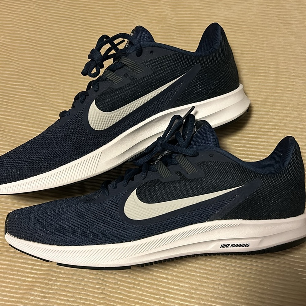 Brand New Men’s Nike Down-shifter 9